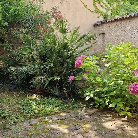 Les Residences D'edouard 아파트 *
